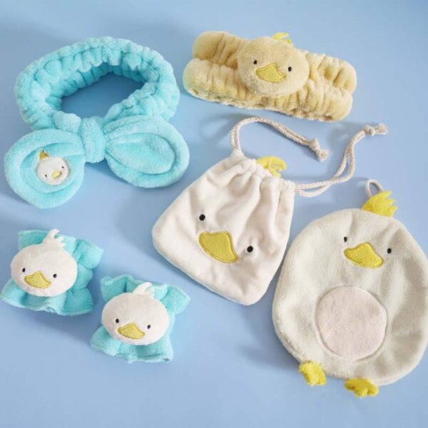 Duck Embroidery Cartoon Storage Set