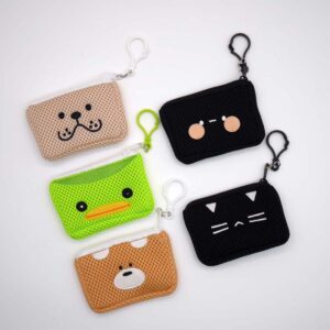 Zipper pouch with external hanging