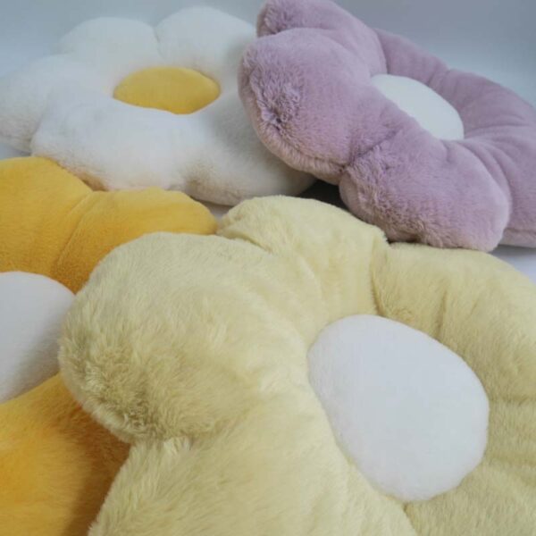 Ultra soft sunflower shaped pillow - Image 5